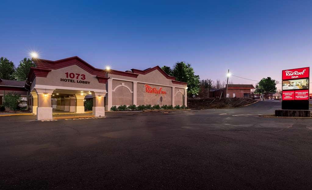 Hometowne Studios By Red Roof Bordentown - Mcguire Afb Zewnętrze zdjęcie
